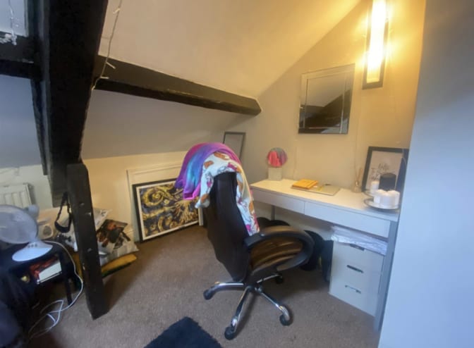 Photo of Ben's room