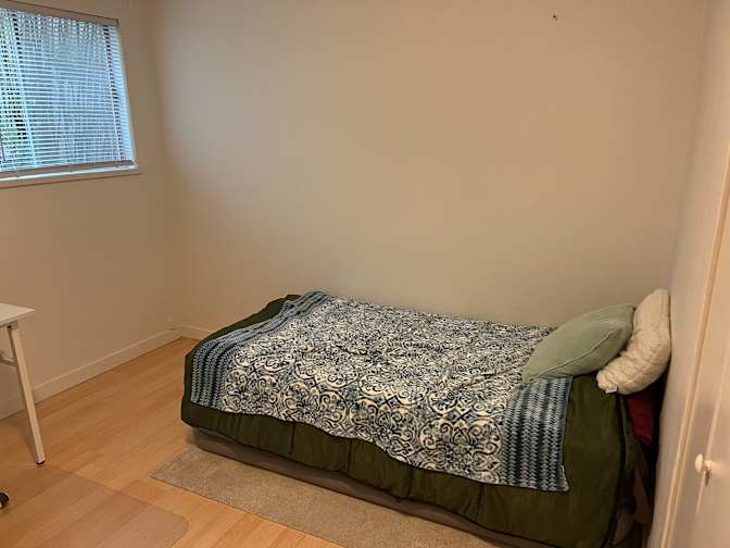 Photo of KamilK's room