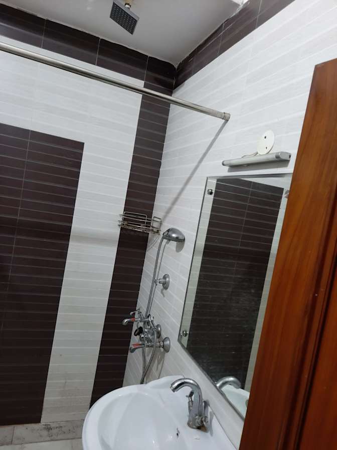 Photo of anil sood's room