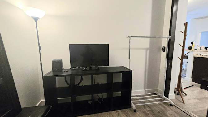 Photo of Glen's room