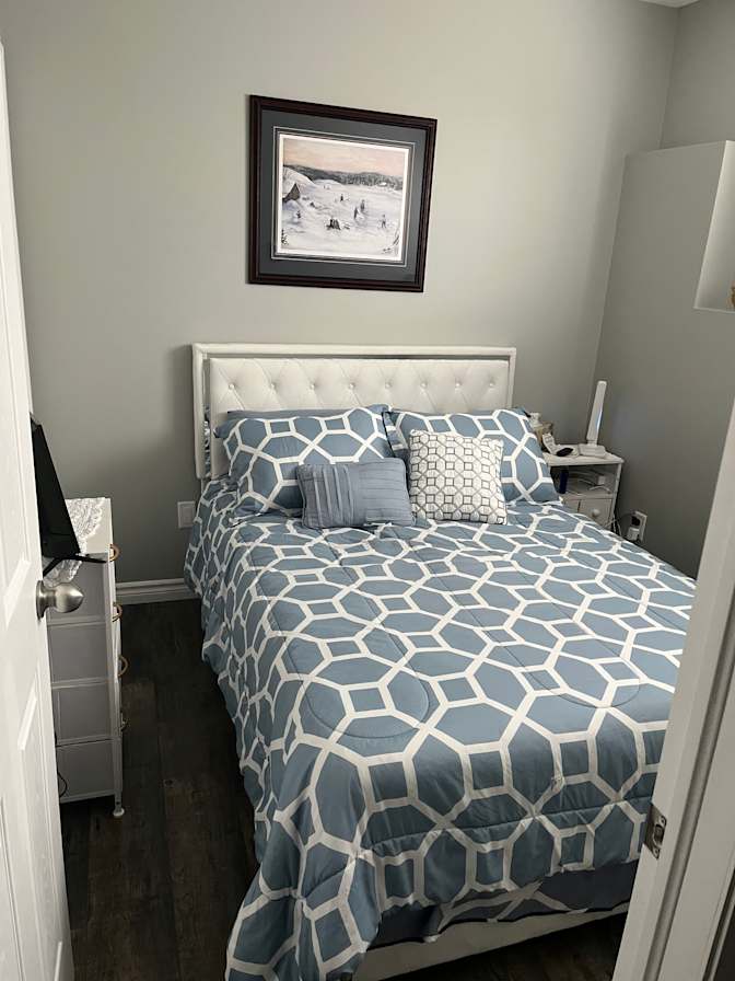 Gloria Hayman's room