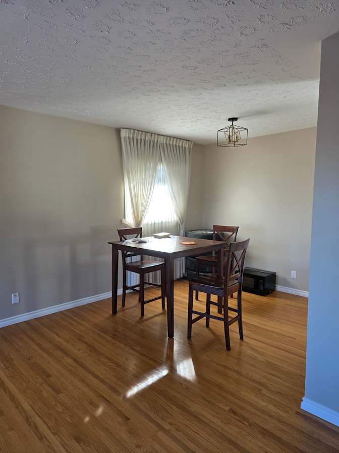 Photo of Forman Crescent's room