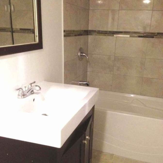 Beautiful, Clean & Bright!'s room