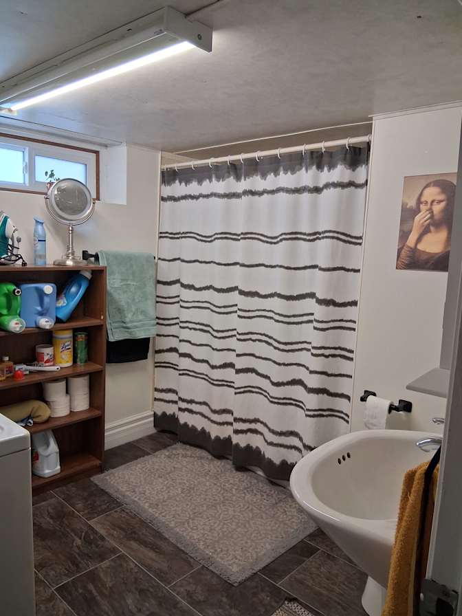 Photo of Robin's room