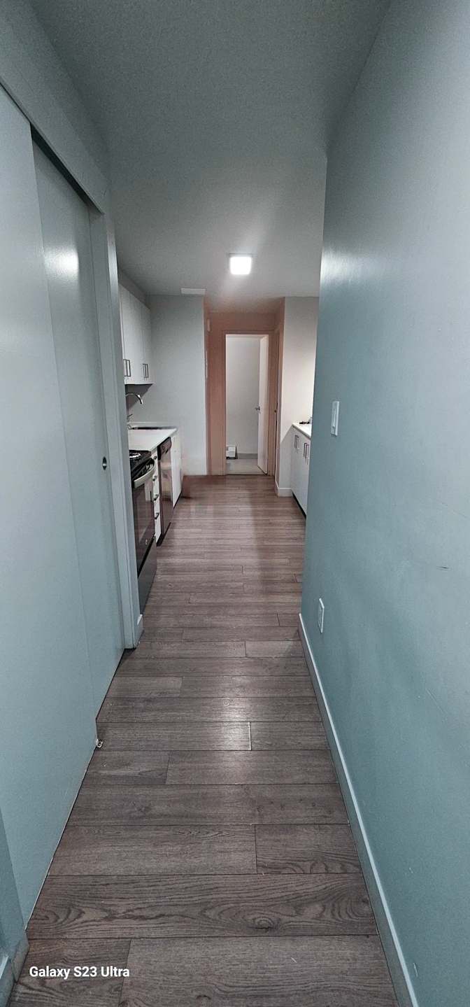 PABLO HERNANDEZ's room