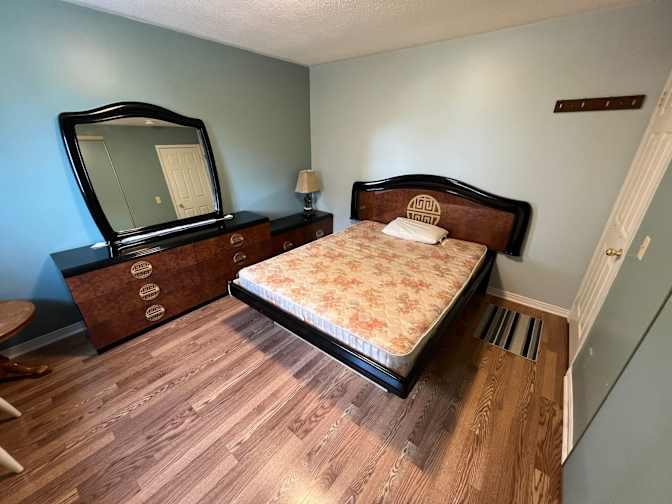 Photo of May Seah's room