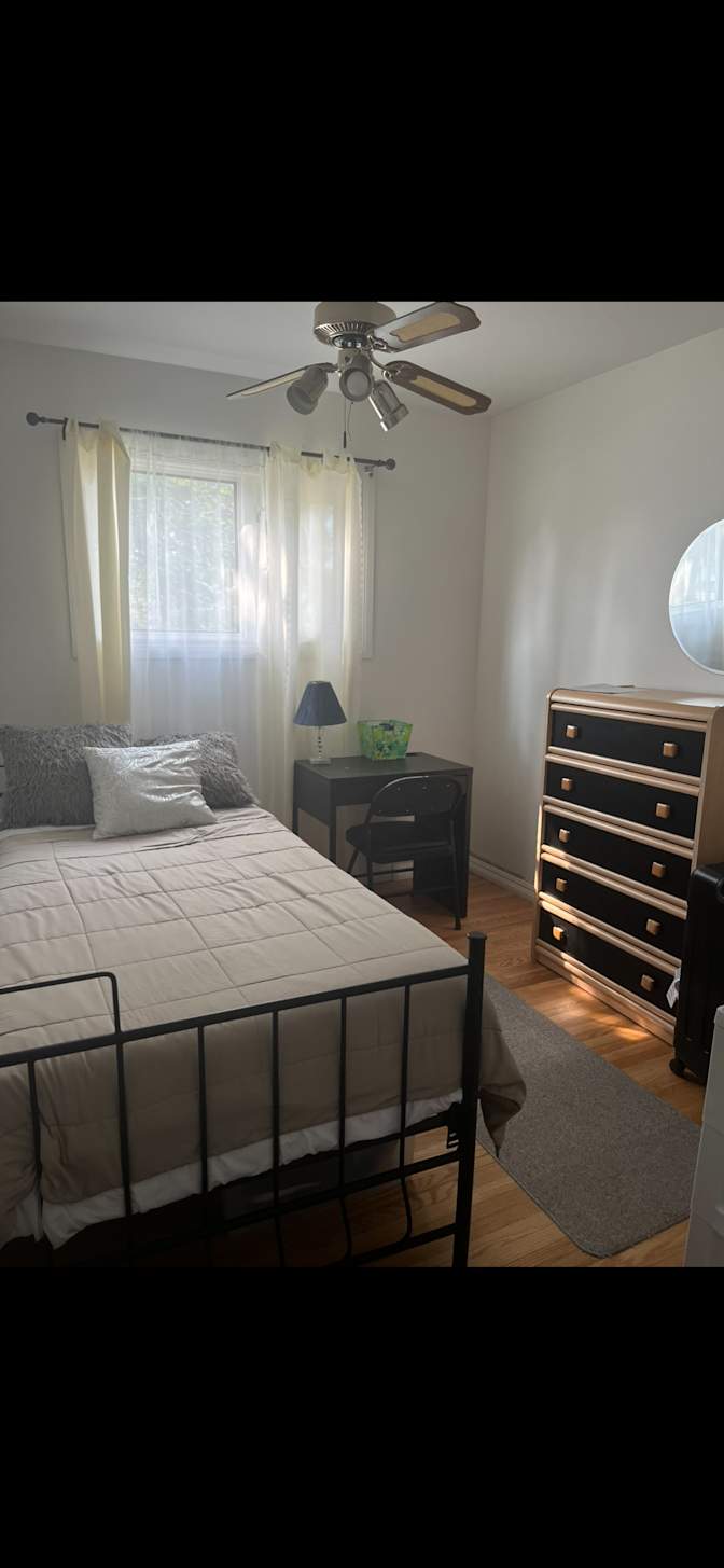 Photo of Angela Rinella's room