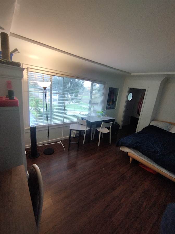 Photo of MAKSYM LUTSENKO's room