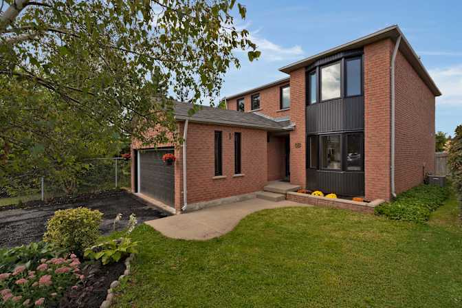 John Aseerwatham's room