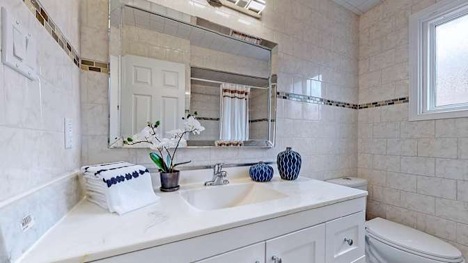 Photo of Shawdi's room