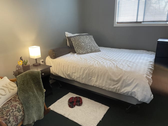 Photo of Lynda's room
