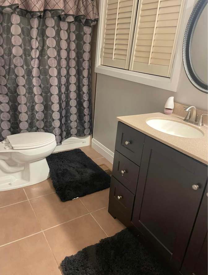 Photo of Char's room