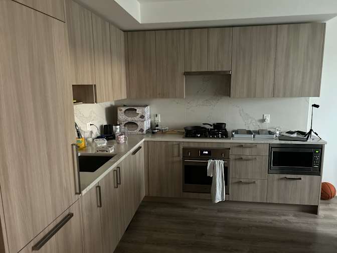 Photo of HUSSAM Shah's room