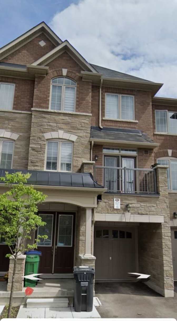 Sahra Barrera's room