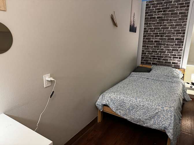 Photo of Semih's room