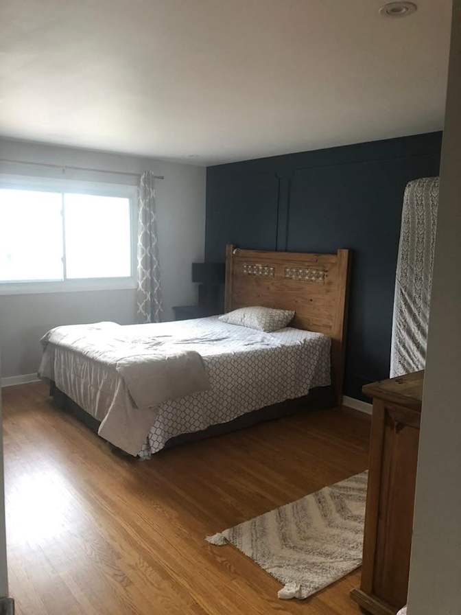 Penny Bolourchi's room