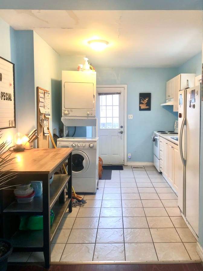 Photo of Vincent Molumby's room