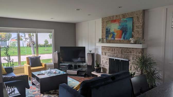 Darin MacFarlane's room