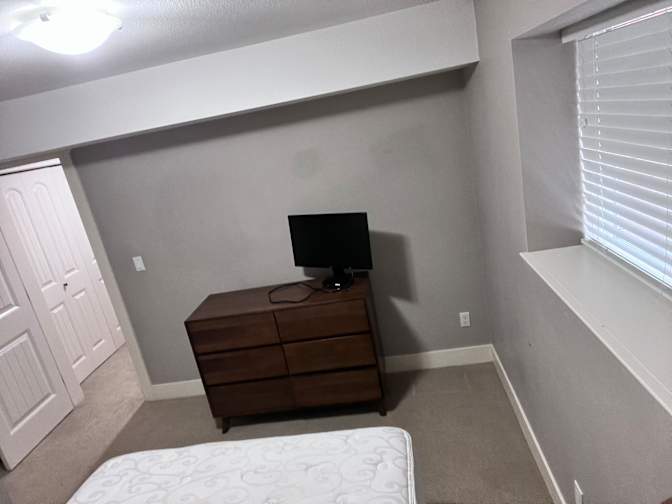 Photo of Basement Suite at Panorama Sullivan area in Surrey's room