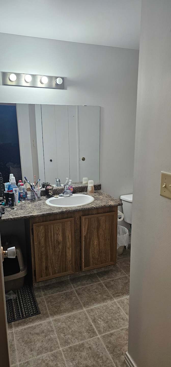 Jaydon Erickson's room