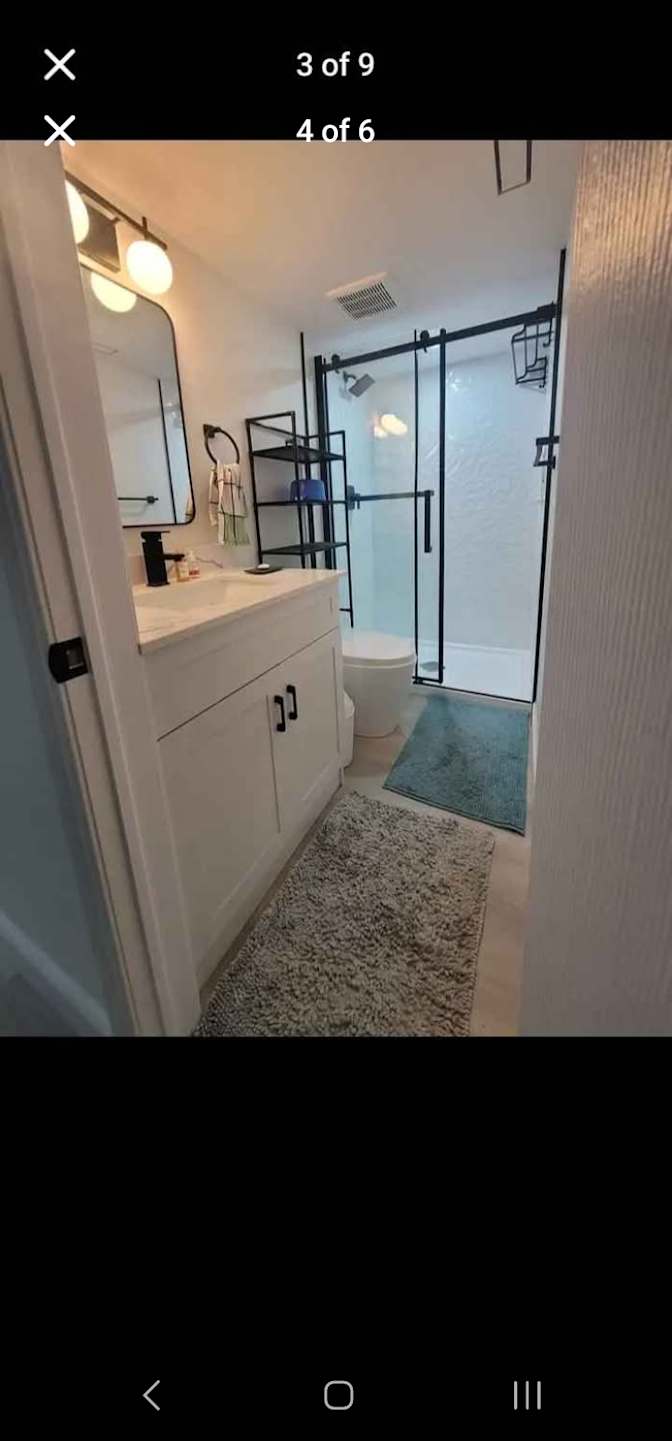 Ria Flor Oanes's room