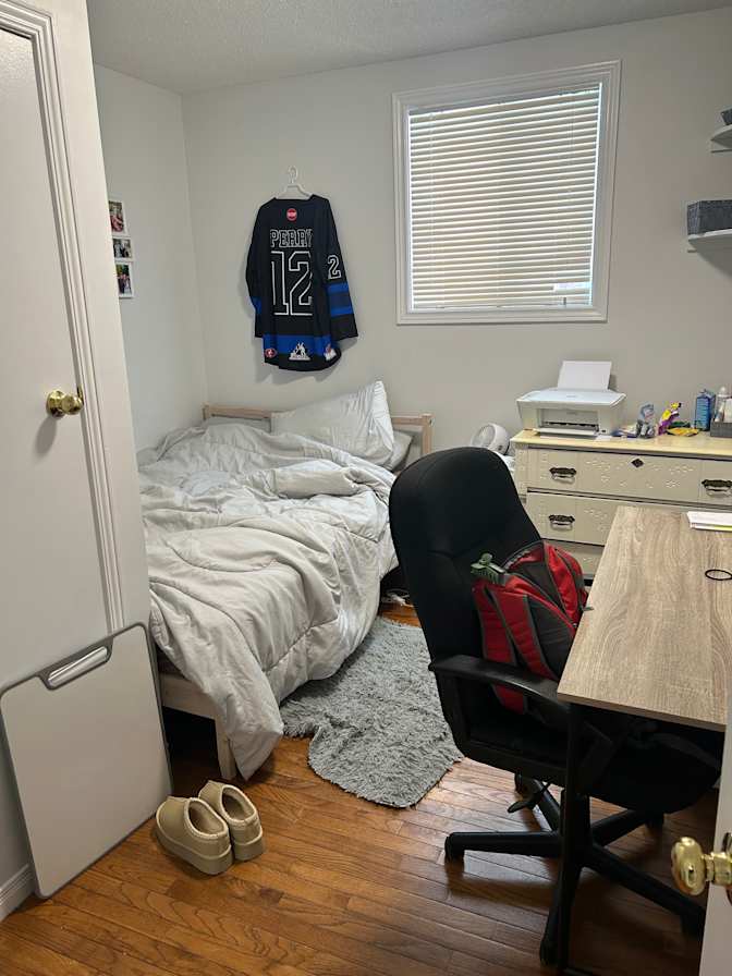 Photo of Ava's room