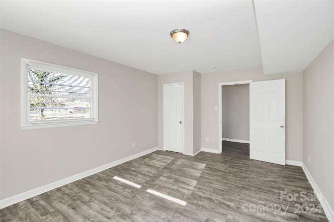 Photo of housearchnc's room