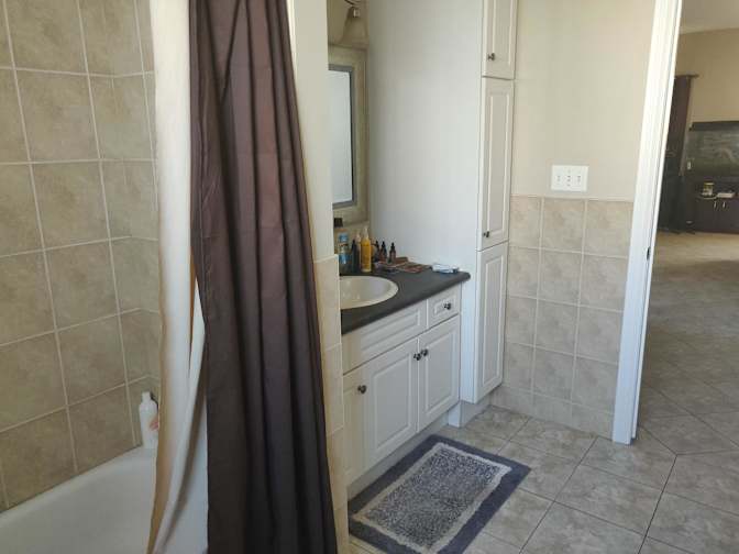 Photo of Rick Ironside's room