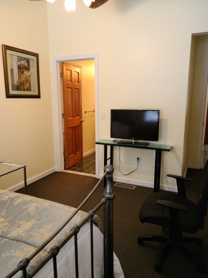 Photo of aniesa ali's room
