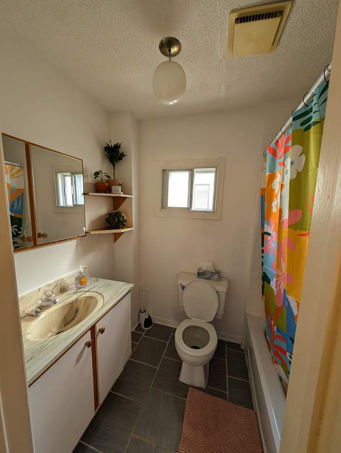 Photo of Amy's room