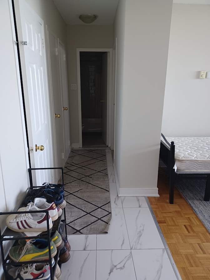 Mehmet Yilmaz's room