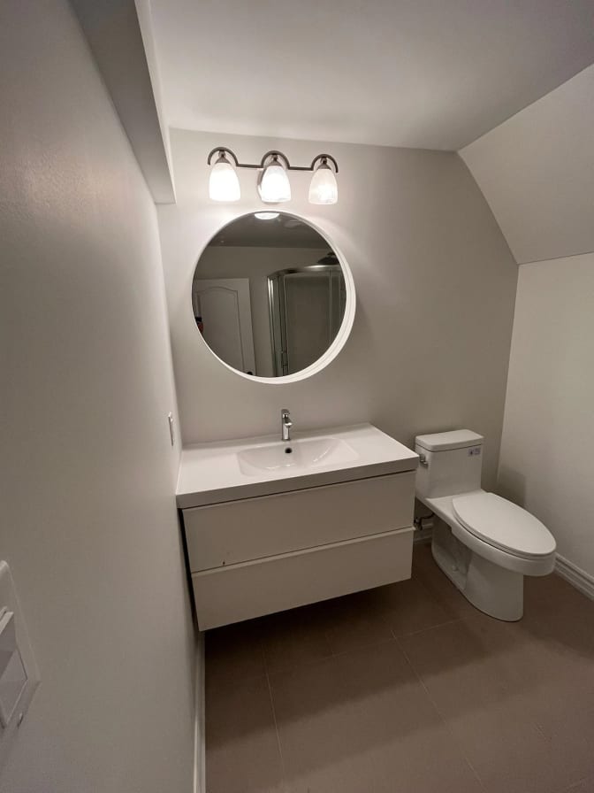 Akash Stewart's room