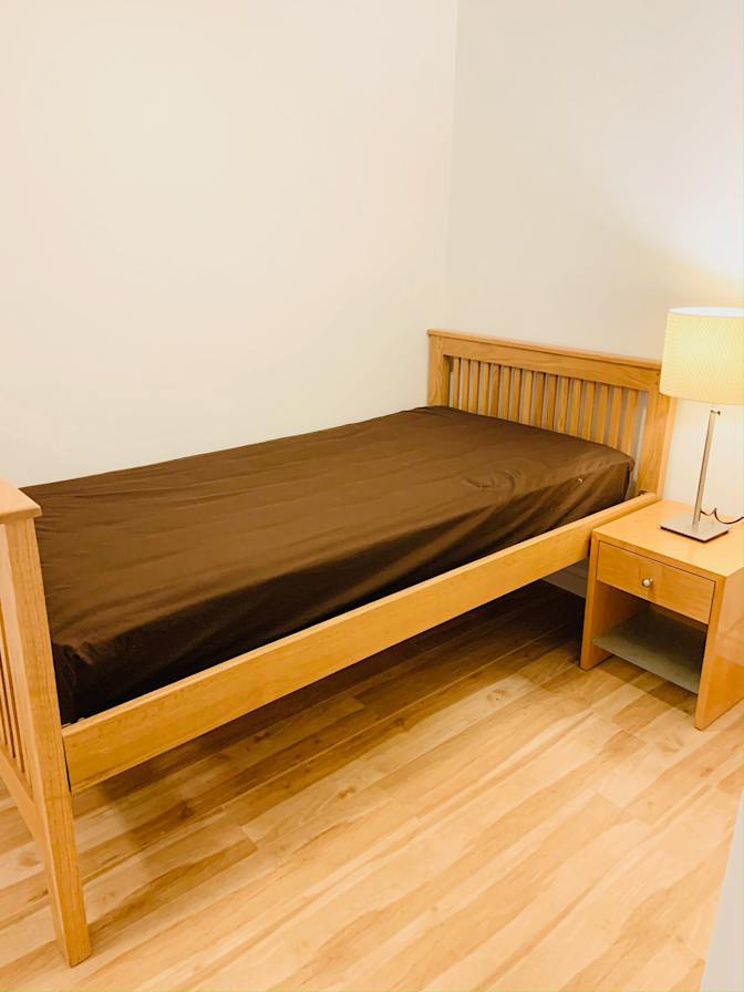 Cozy Cristine's Shared Condo's room