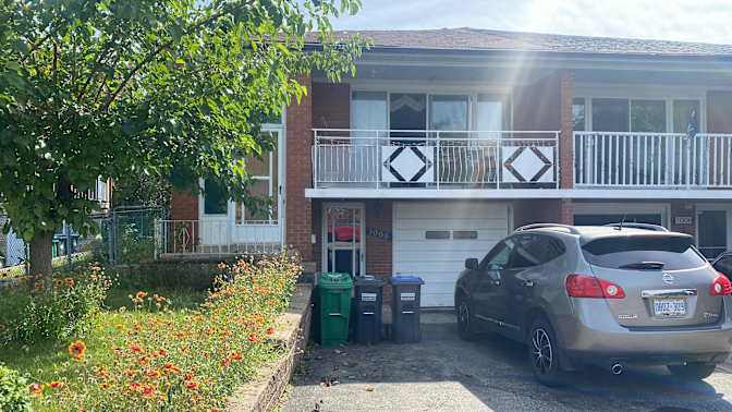 Photo of Berk's room