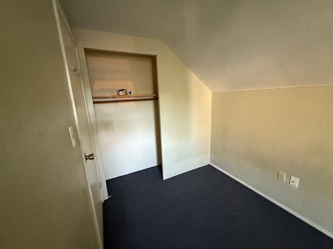 Photo of Taylor's room