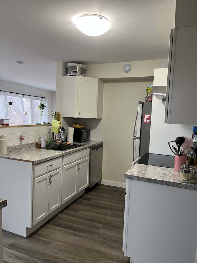 Photo of Taryn's room