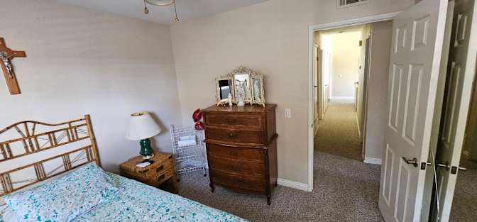 Photo of Rosmen's room