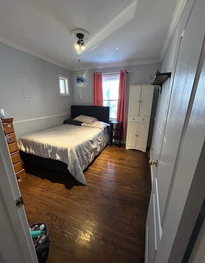 Danielle Raczek's room