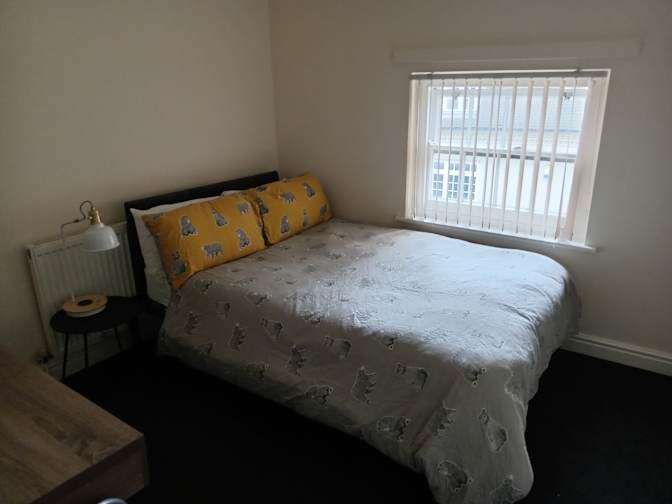 Photo of phillip Hearne's room