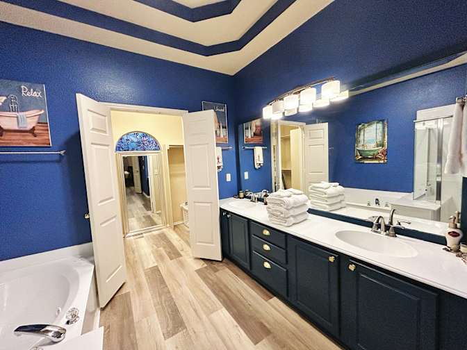 Photo of Tina's room