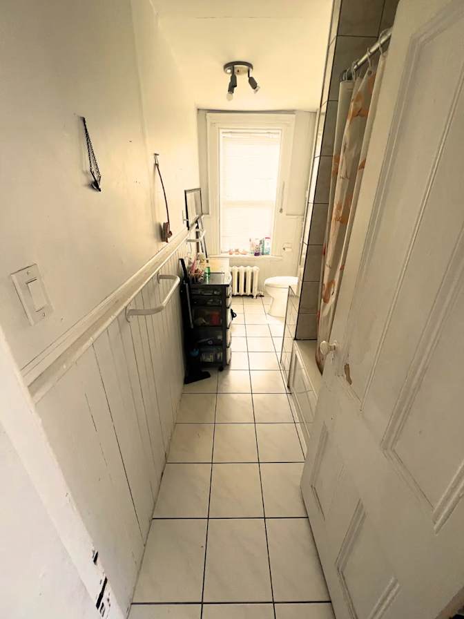 Photo of Ofield's room