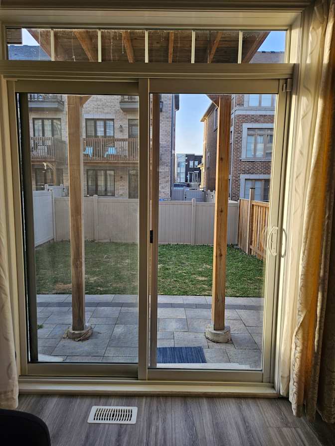 Jacqueline Vargas's room