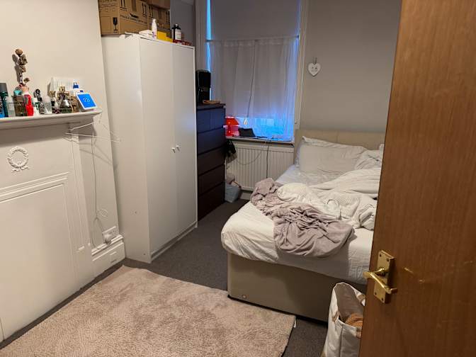Photo of Ariola Gioni's room