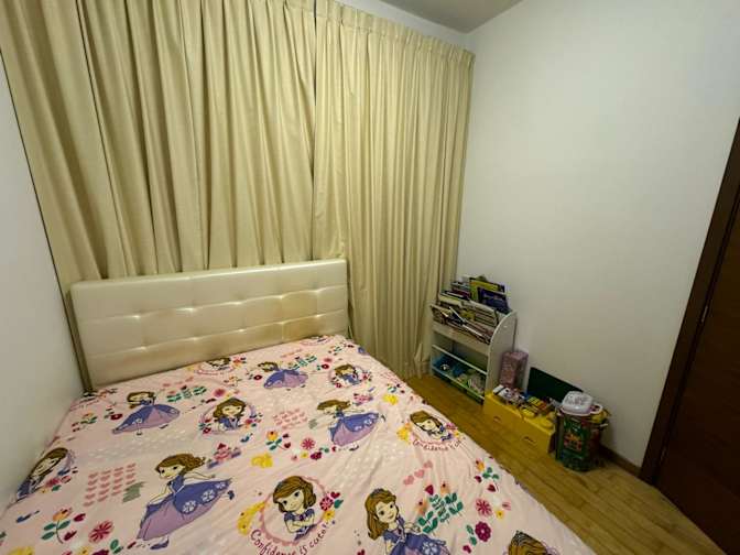 Photo of Carlo's room