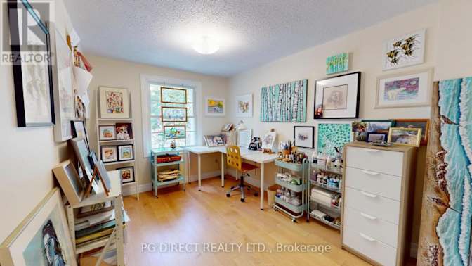 Photo of Kylie's room