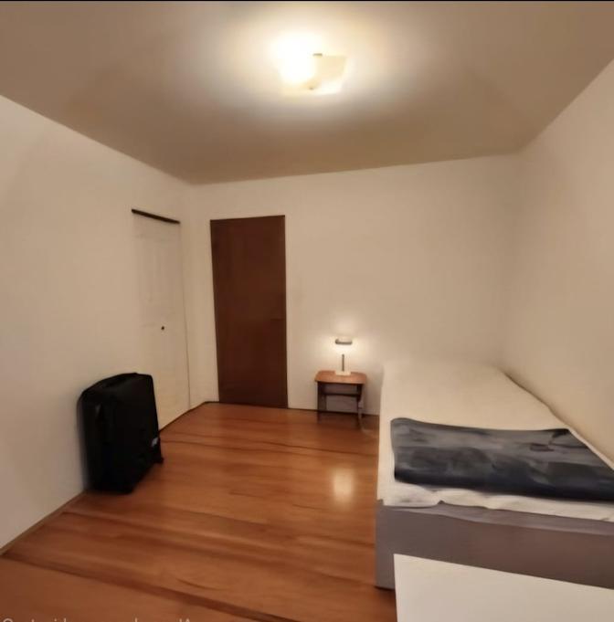 Jelena Simovic's room