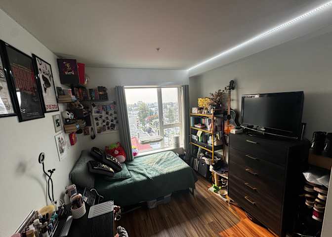 Photo of Alice's room