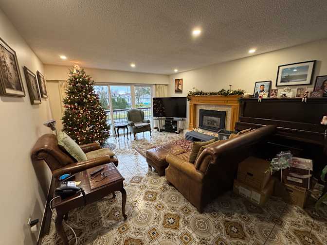 Shree Chandra's room