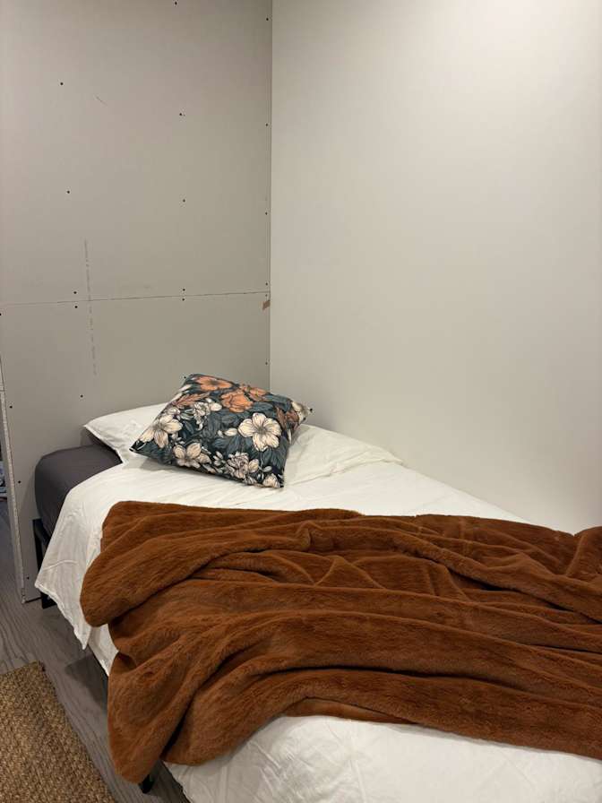 Photo of Emre's room