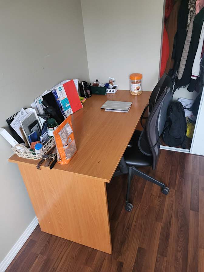 Raunak Agarwal's room